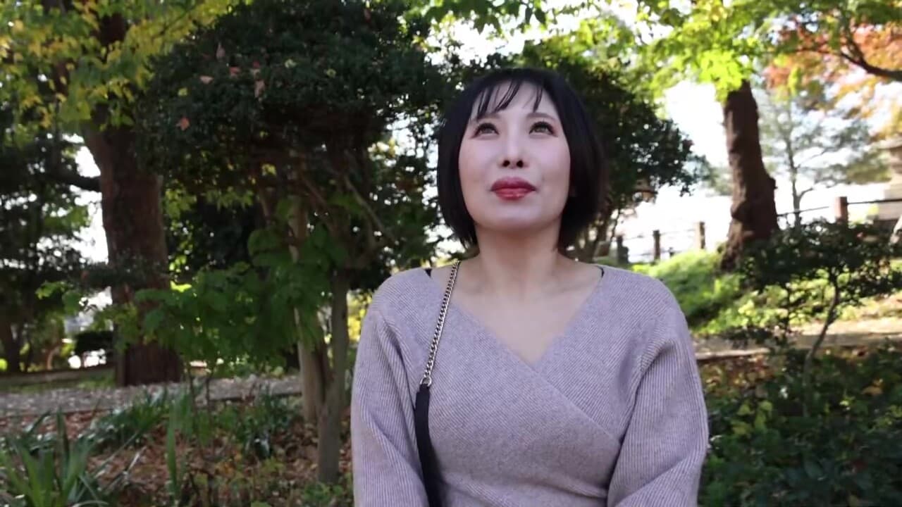 0005545_おばさん 顔射 人妻熟女などが含まれている_main_thumbnail