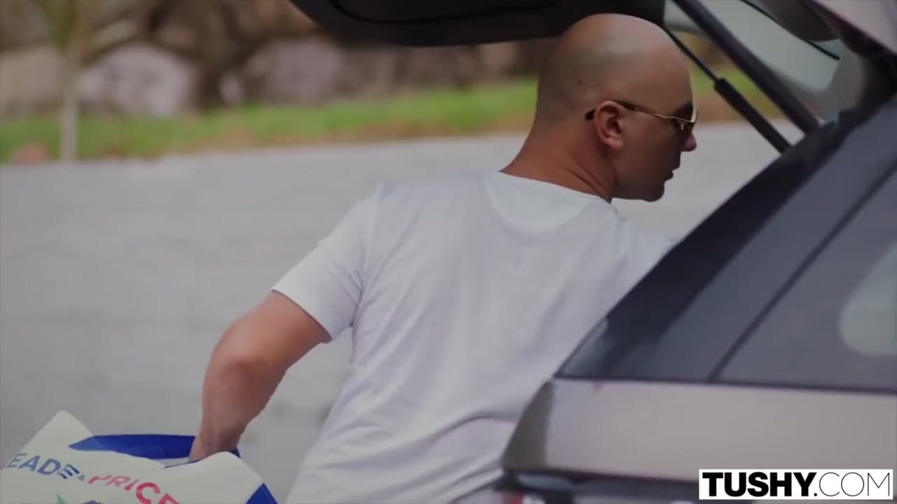 Foursome Bwc Anal Sex Session Ft. Double Dildo_main_thumbnail