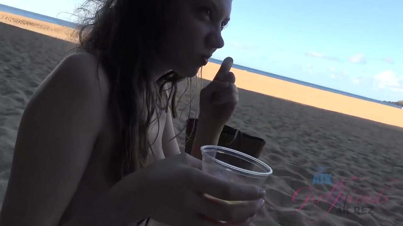 Elena Koshka - Virtual Vacation 412 Hawaii_main_thumbnail