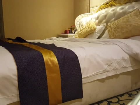 Amazing sex clip Old/Young check watch show_main_thumbnail