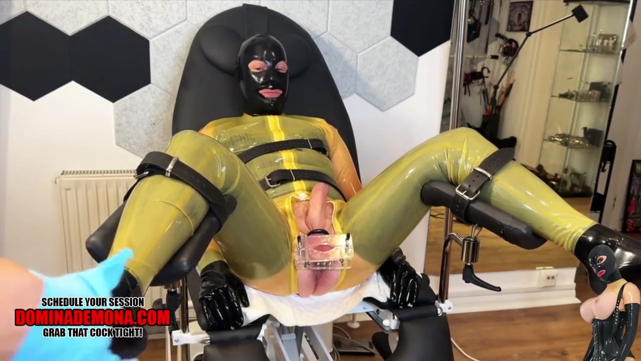 Kinky Femdom Amateur Hot_main_thumbnail