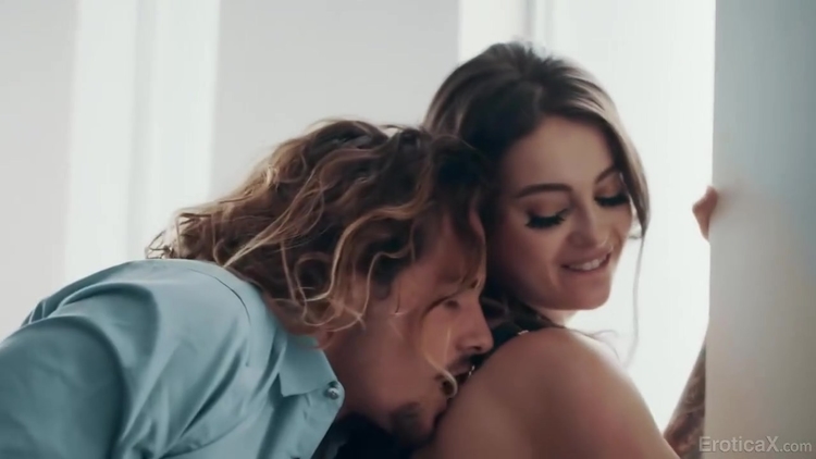 Window Light With Maddy May_main_thumbnail