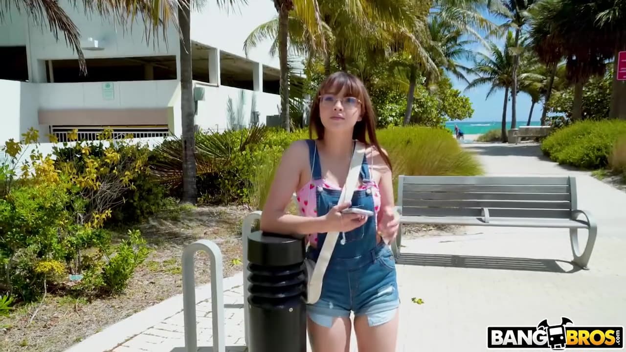 Honey Hayes - Honey Does Anal_main_thumbnail