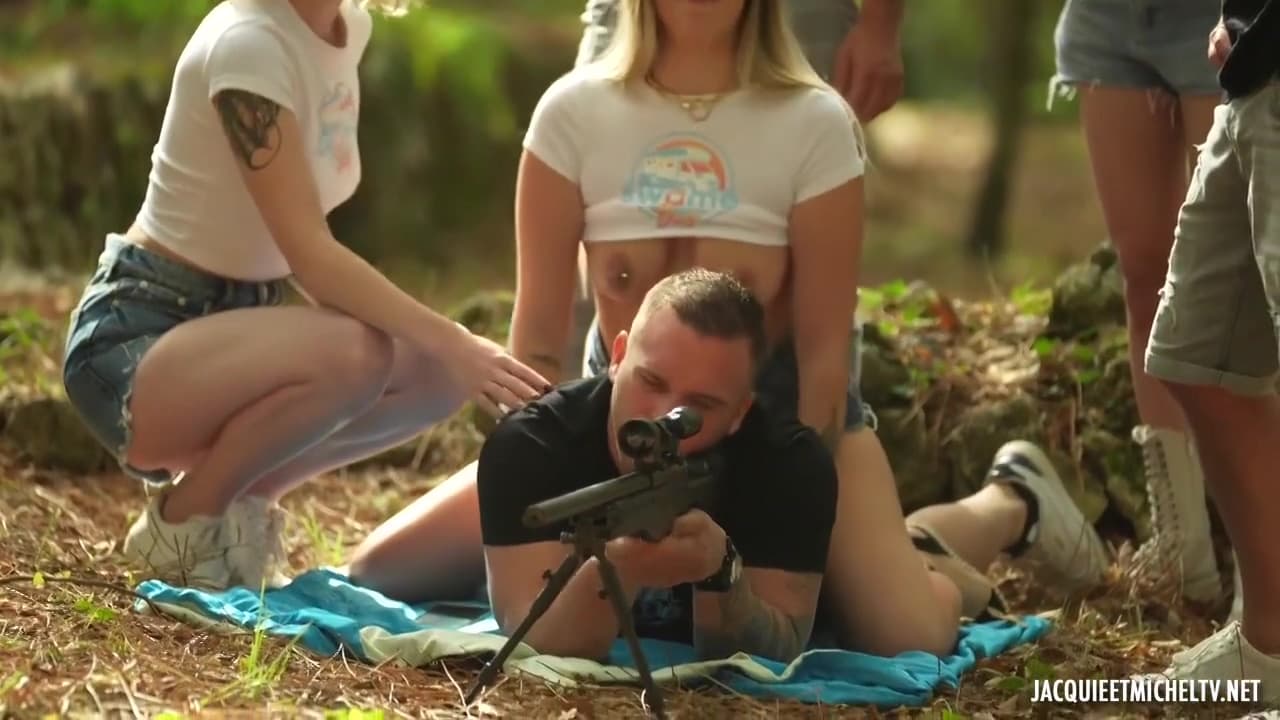 3 Bombs In The Swame Bus!_main_thumbnail