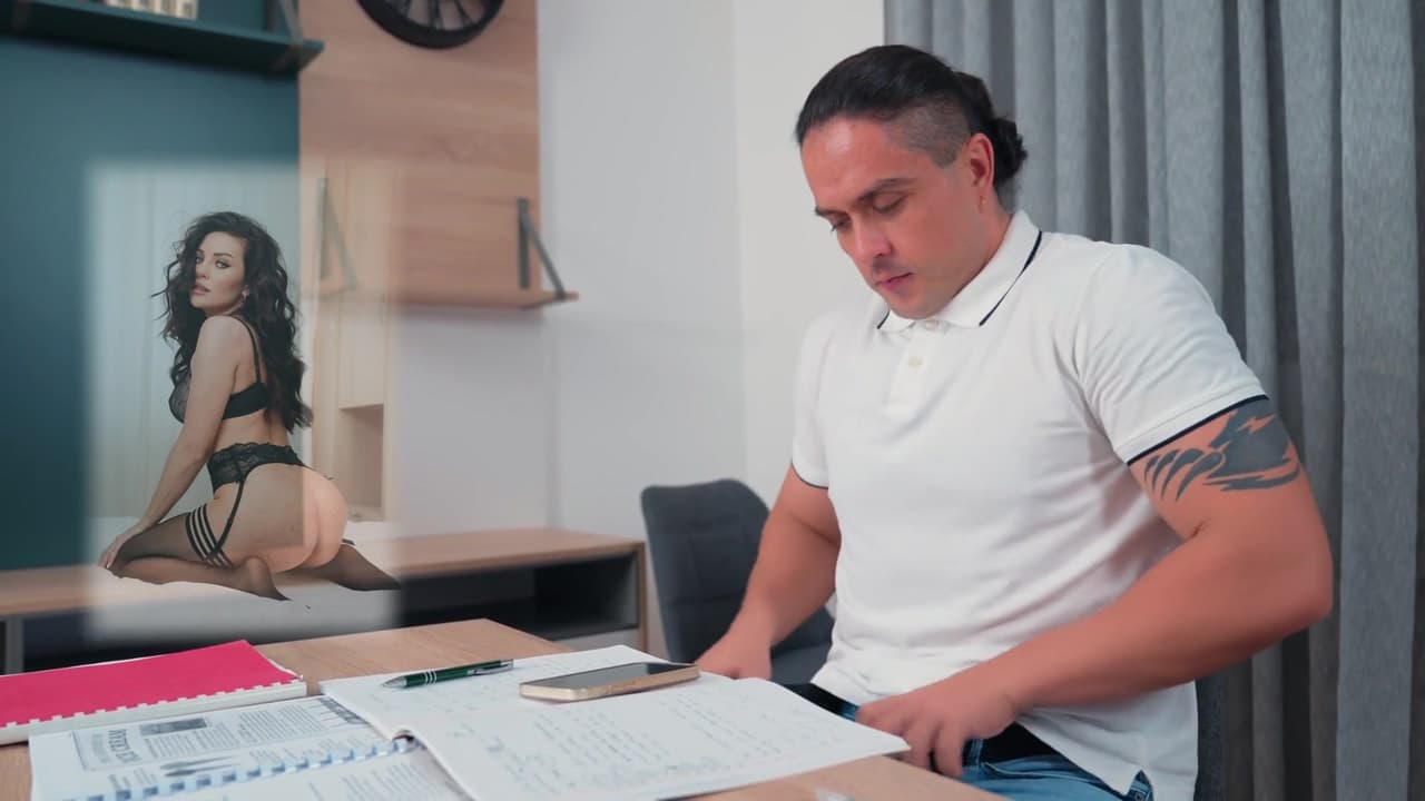 Caught A student 18+ Jerking Off To Her Photos_main_thumbnail