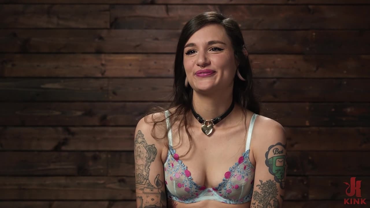 She Giggles To Tears_main_thumbnail