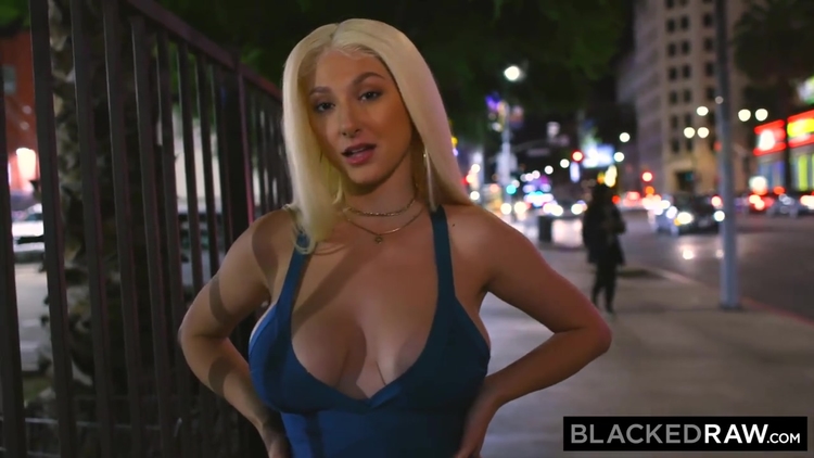 Nyc Pickup For Busty 20 Y.o. Blonde Skylar Vox_main_thumbnail