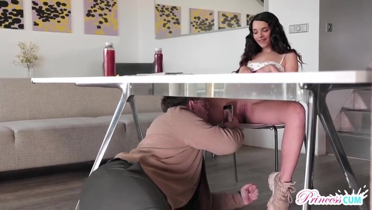 Ohana Petite - He Filled My Tiny Pussy_main_thumbnail