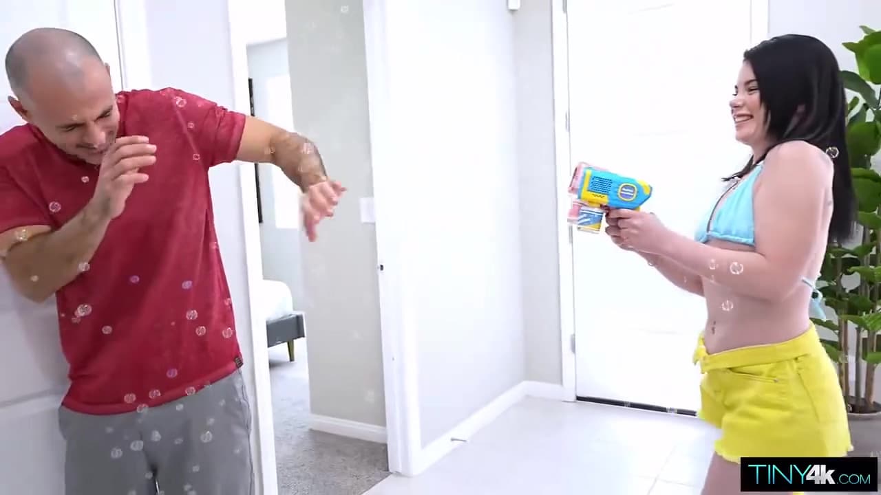 Lolas Medium Size Tits_main_thumbnail