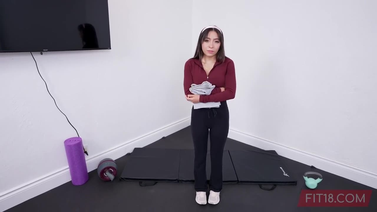 Casting Tiniest Girl Not A Midget At 81 Lbs With Braces_main_thumbnail